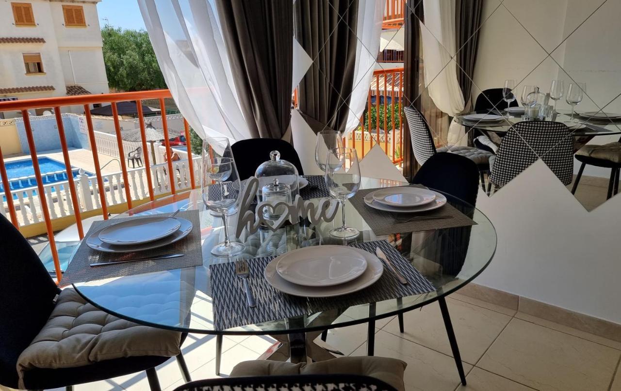Sunny Apartament Near La Mata Beach Torrevieja Buitenkant foto