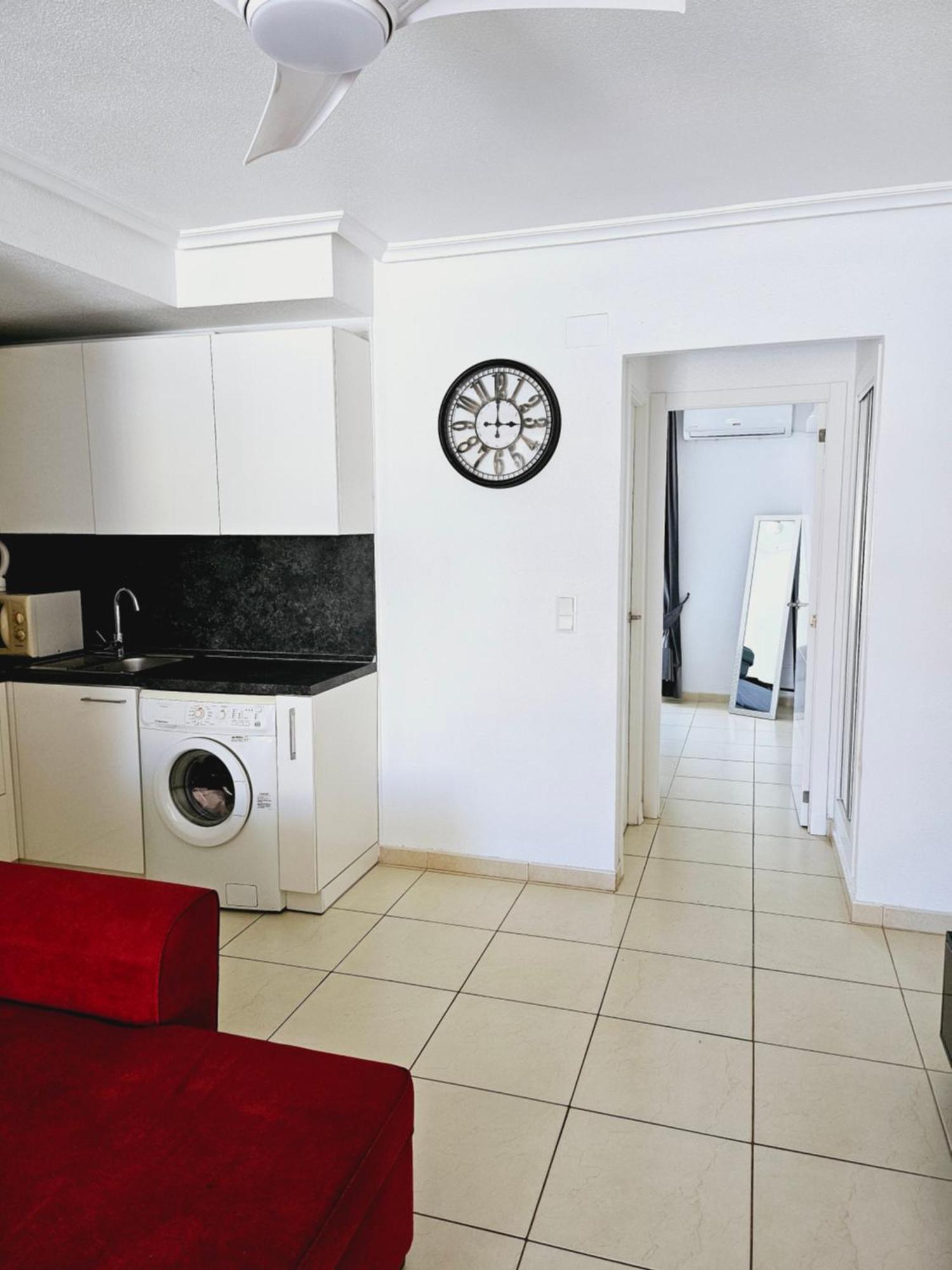 Sunny Apartament Near La Mata Beach Torrevieja Buitenkant foto