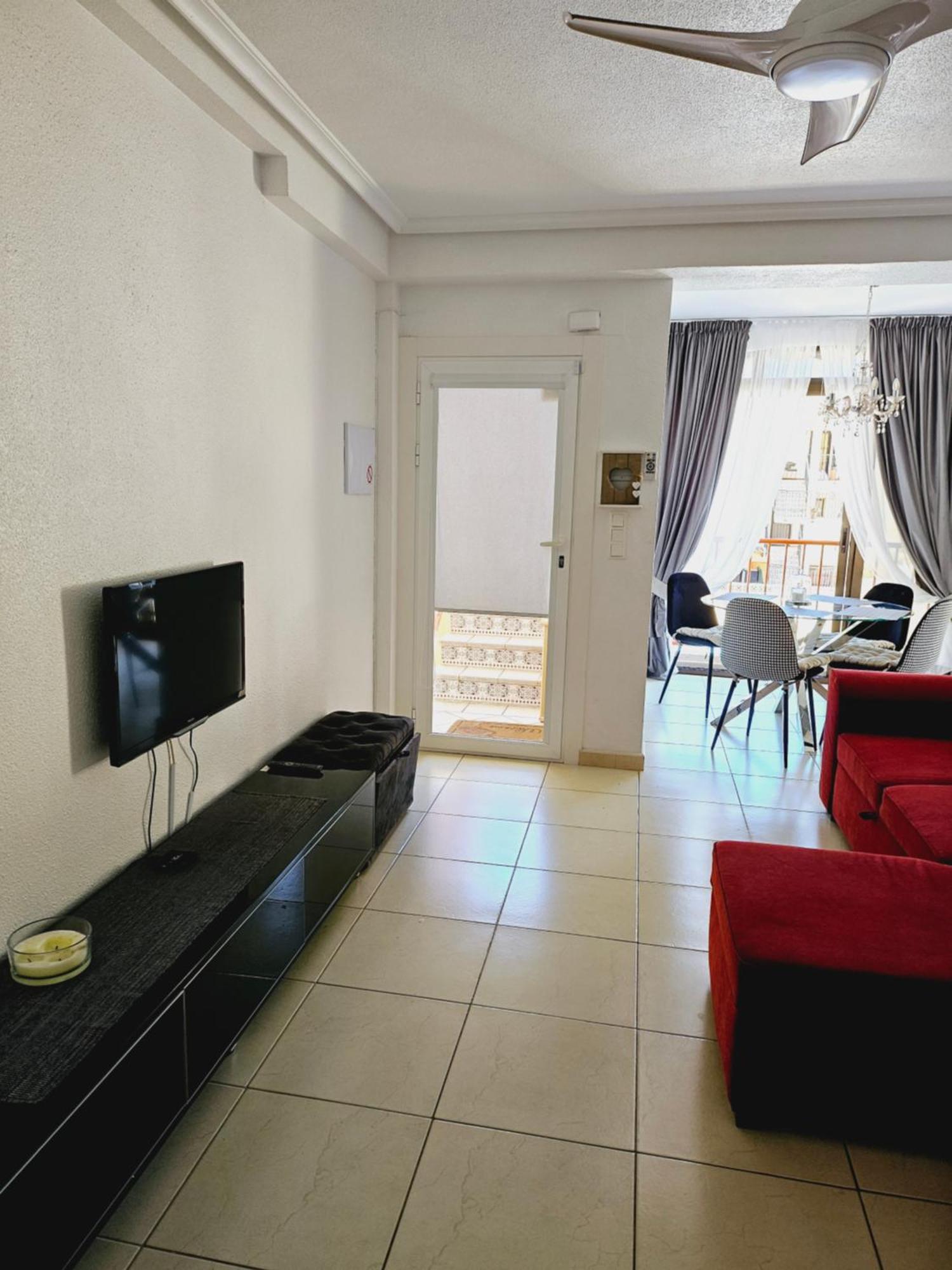 Sunny Apartament Near La Mata Beach Torrevieja Buitenkant foto