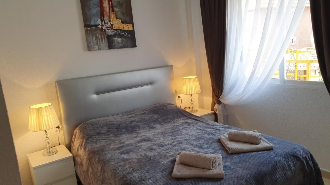 Sunny Apartament Near La Mata Beach Torrevieja Buitenkant foto