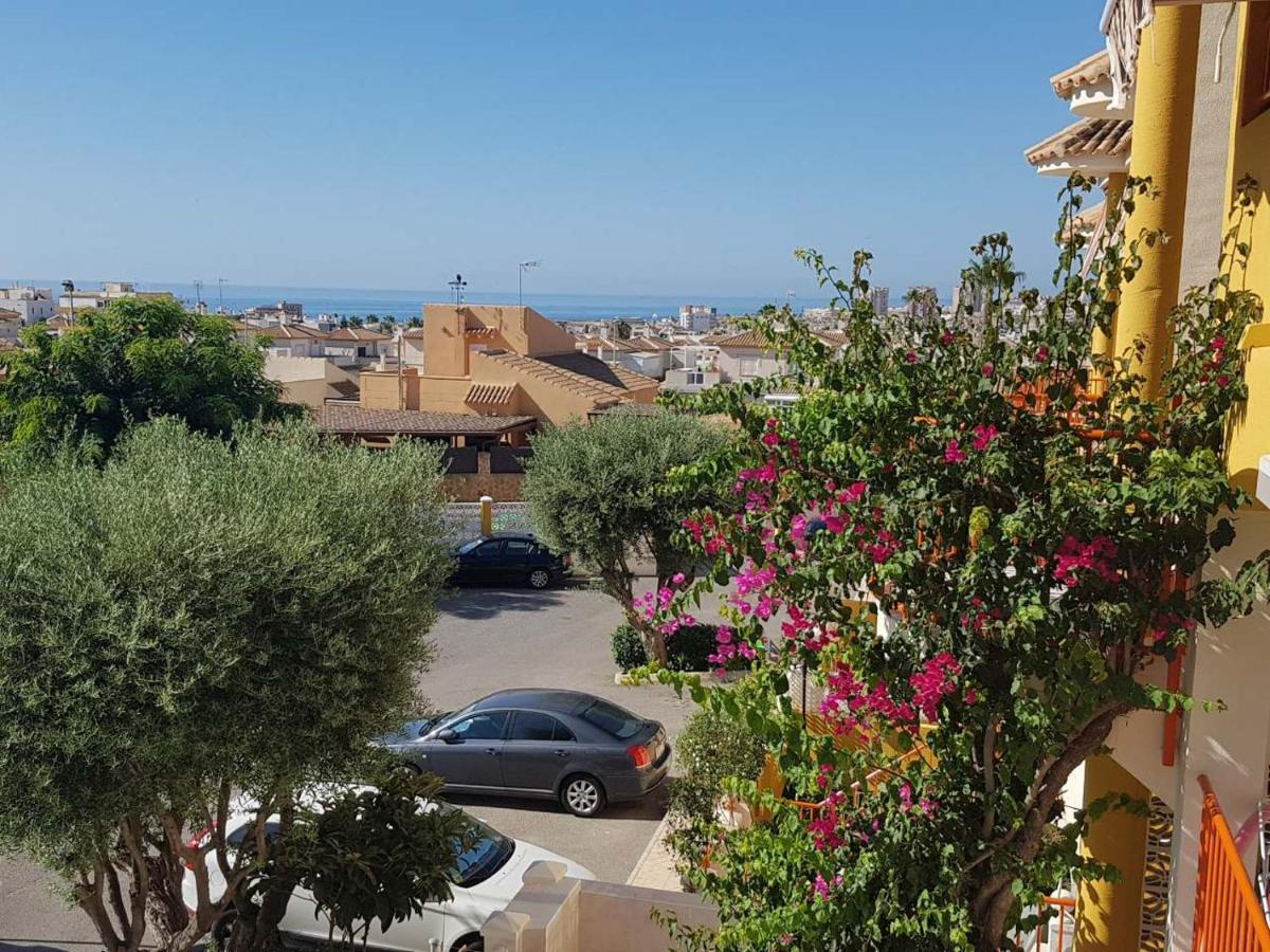 Sunny Apartament Near La Mata Beach Torrevieja Buitenkant foto