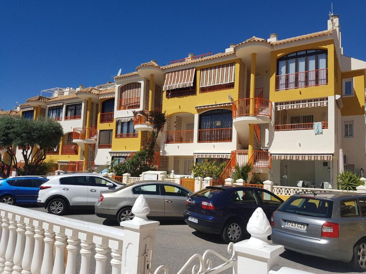 Sunny Apartament Near La Mata Beach Torrevieja Buitenkant foto